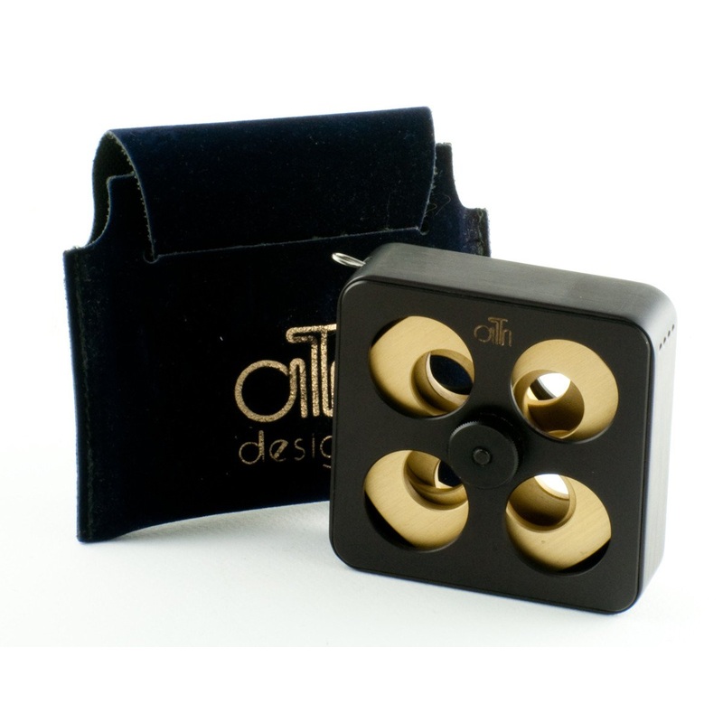 Ari ‘t Hart Tippet Dispenser