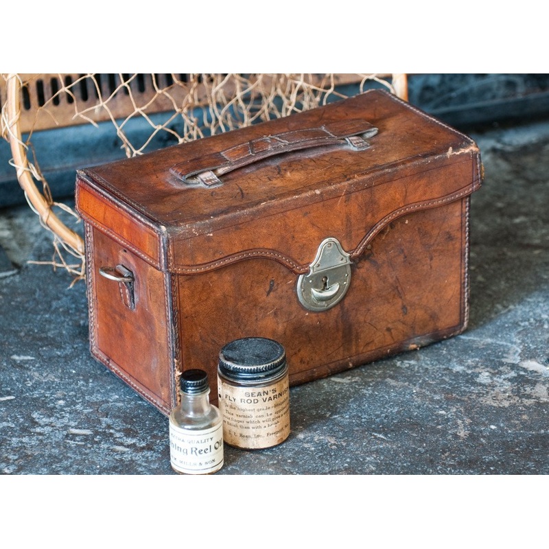 Abercrombie & Fitch Leather Salmon Fly Case