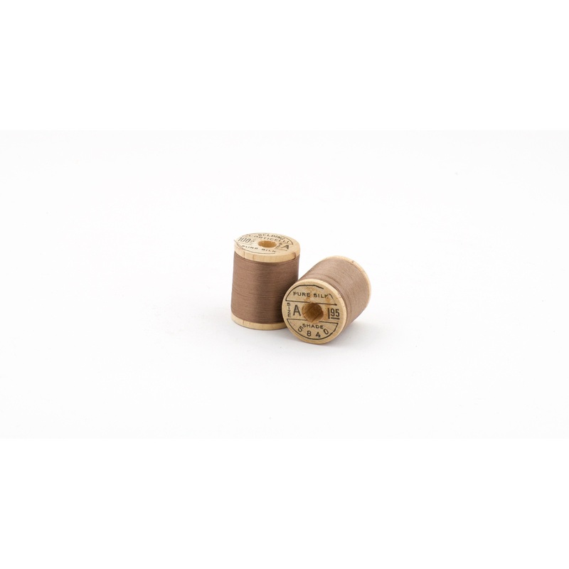 Belding Corticelli – Silk Winding Thread #5840 (Brown)